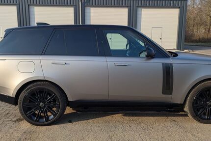 Land Rover Range Rover 16.500 km 212.000 &euro; Splietsdorf 18513