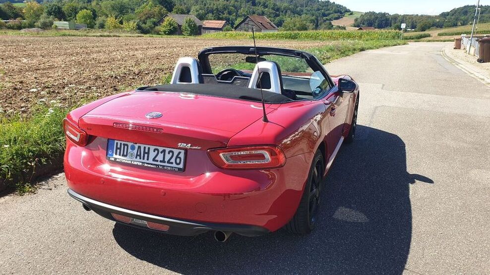 124 Spider