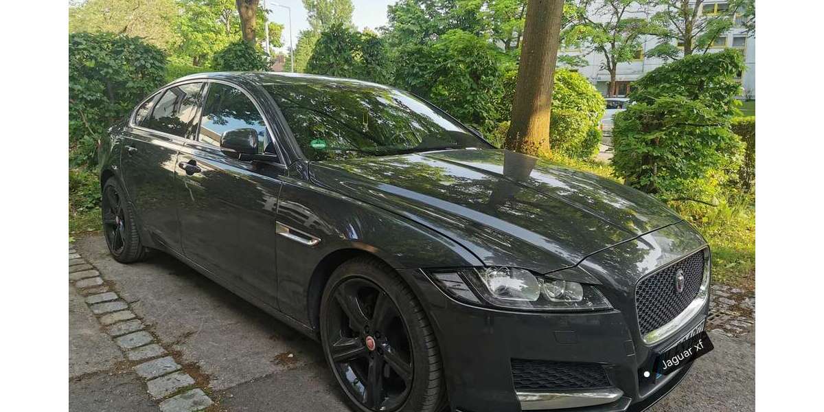 Jaguar XF 116.000 km 21.500 &euro; München 81375