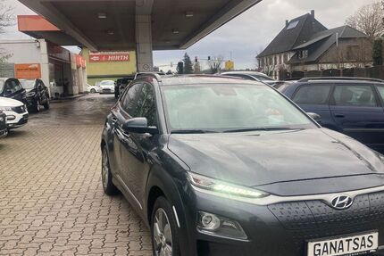 Hyundai KONA 60.000 km 16.800 &euro; Neumalsch 76316