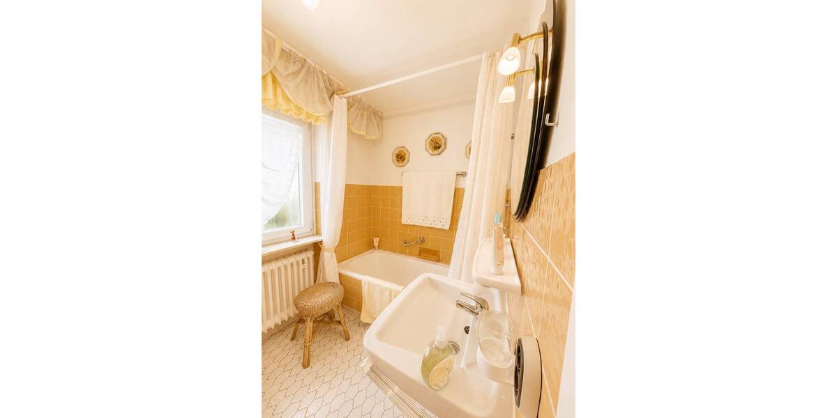 Reihenmittelhaus Schwabach Eichwasen - 4 Zimmer, 99 m&sup2;, 399.000&euro; | Angebot:26703074