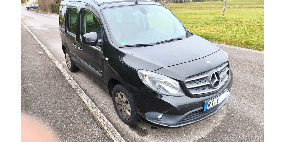 Mercedes-Benz Citan 98.000 km 10.600 &euro; Reutlingen 72768