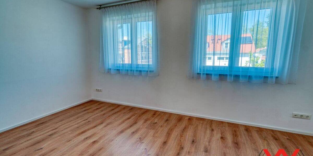 Reihenmittelhaus Kirchseeon - 4 Zimmer, 148 m&sup2;, 1.890&euro; | Angebot:26433326