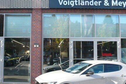 Mazda 3 2.500 km 26.985 &euro; Hamburg 22049