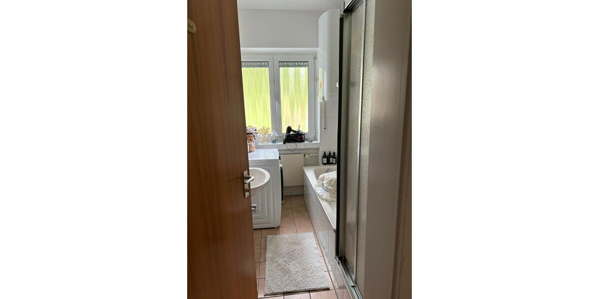 Erdgeschoßwohnung Baiersbronn - 3.5 Zimmer, 85 m&sup2;, 680&euro; | Angebot:26278591