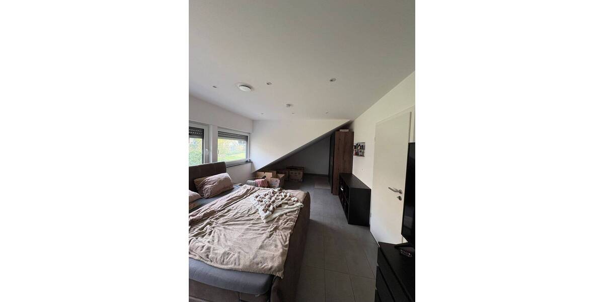 Zimmer Nittel - 2 Zimmer, 80 m&sup2;, 1.350&euro; | Angebot:26319666
