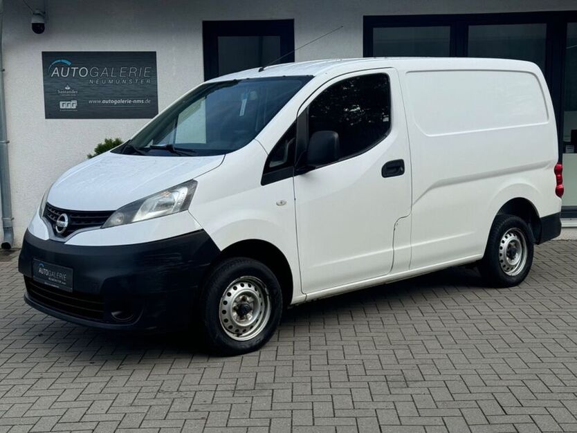 NV200