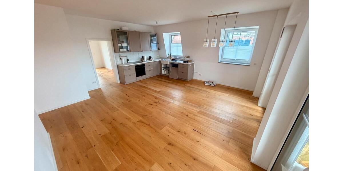 Hochwertige 3-Zimmer-Wohnung mit Terrasse & Aufzug 3 zimmer