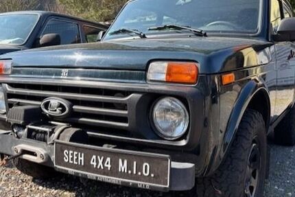 Lada Niva 42.200 km 15.800 &euro; Oberzent-Gammelsbach 64760