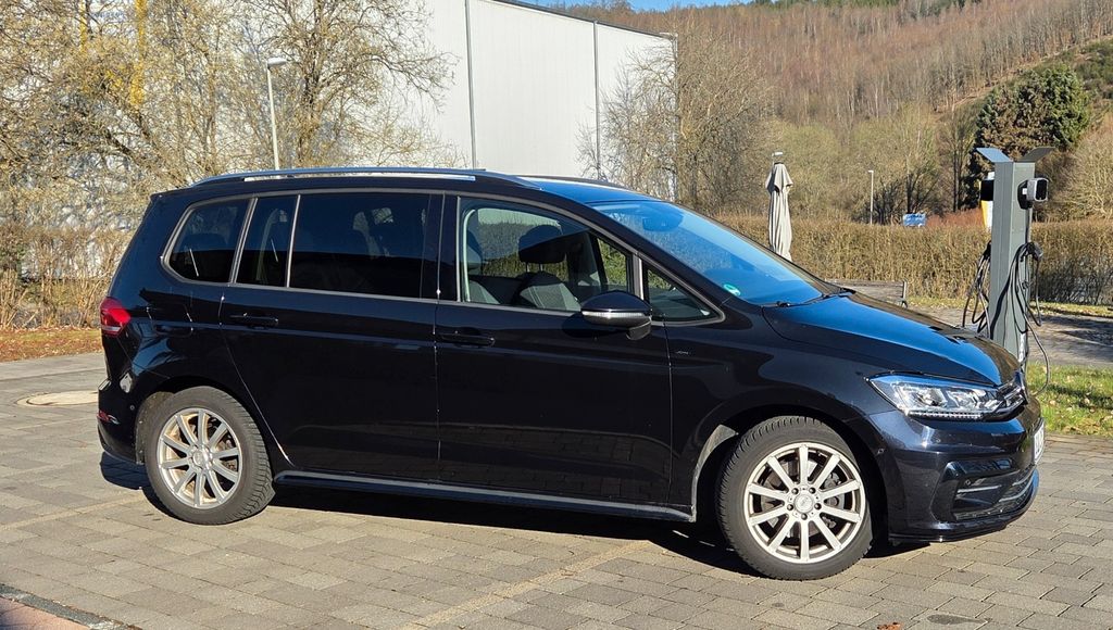 VW Touran 78.500 km 19.200 &euro; Wilnsdorf 57234