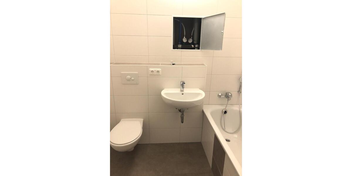 Etagenwohnung Bernsdorf - 1 Zimmer, 30 m&sup2;, 140&euro; | Angebot:26296743
