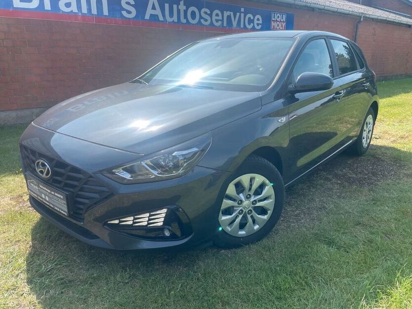 i30