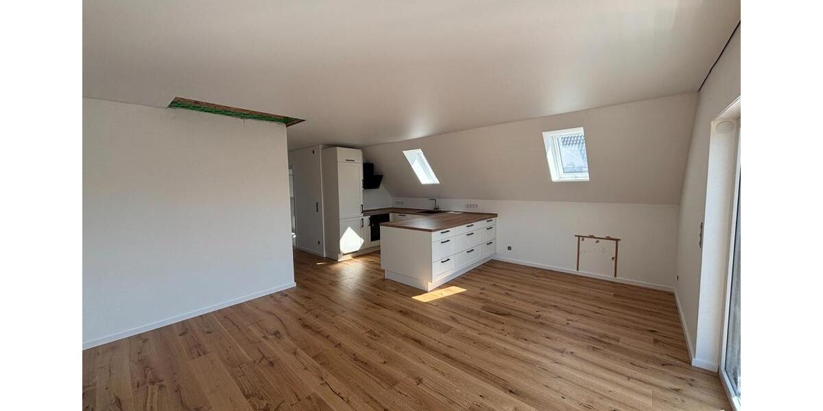 Dachgeschoßwohnung Neustadt in Holstein - 3 Zimmer, 70 m&sup2;, 327.000&euro; | Angebot:27016604