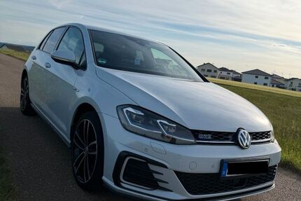 VW Golf 119.800 km 15.400 &euro; Aalen 73433