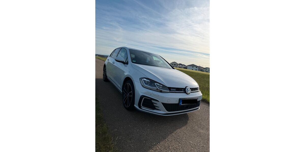 VW Golf 119.800 km 15.400 &euro; Aalen 73433