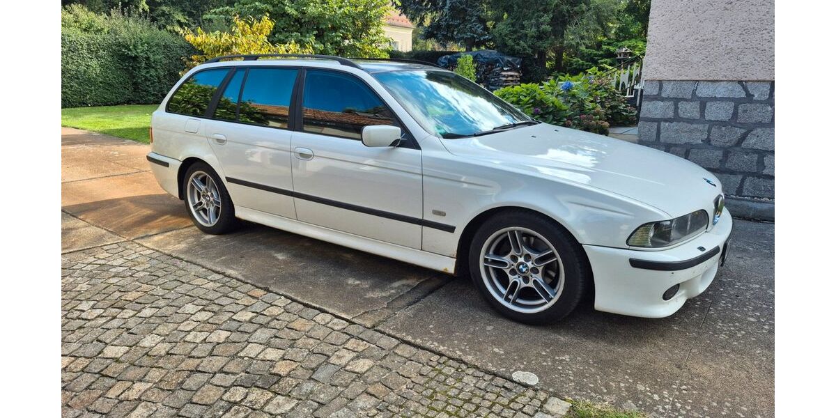 BMW 523 335.000 km 1.400 &euro; Rietschen 02956