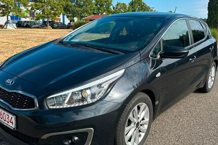 Kia ceed / Ceed 221.500 km 5.650 &euro; Neustadt/Weinstr 67433