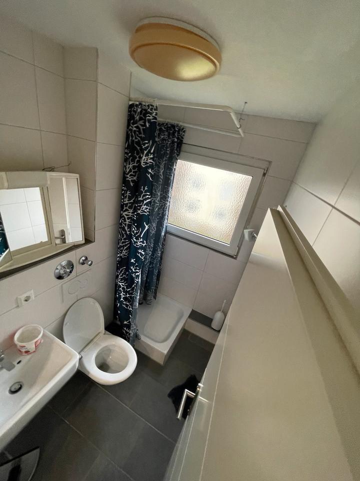 Frisch renovierte 2-Zimmer-Wohnung in Waiblingen-Neustadt zimmer