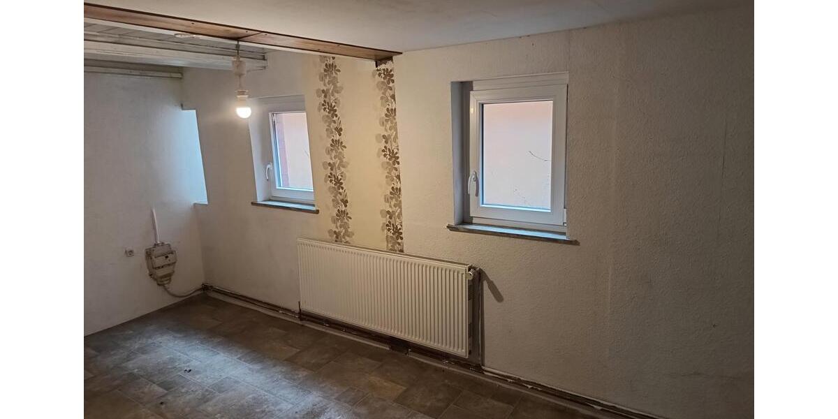 Mehrfamilienhaus, Wohnhaus Ilsede - 8 Zimmer, 198 m&sup2;, 155.000&euro; | Angebot:26416093