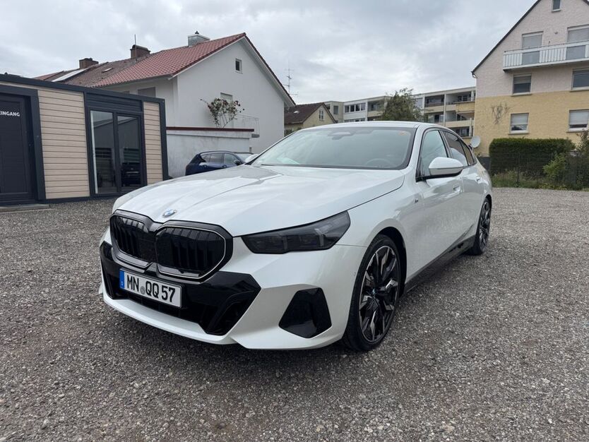 BMW 540 29.765 km 75.990 € Benningen 87734