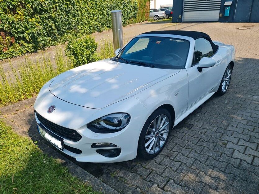 124 Spider