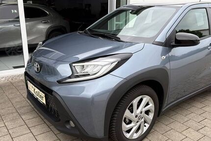 Toyota Aygo (X) 7.320 km 15.900 € Bad Gögging 93333