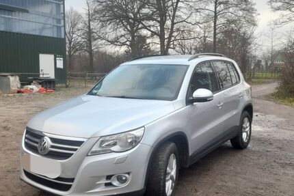VW Tiguan 271.000 km 5.500 &euro; Großenaspe 24623