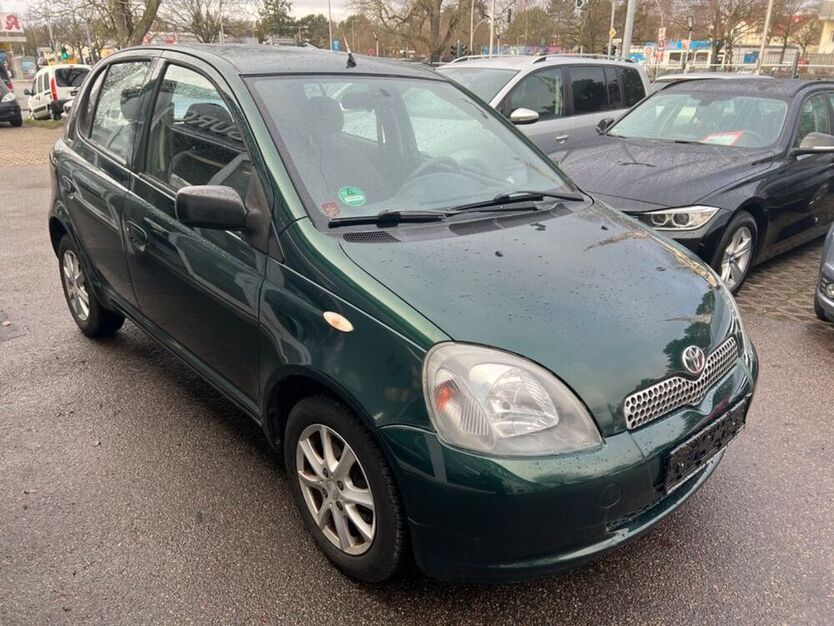 Yaris