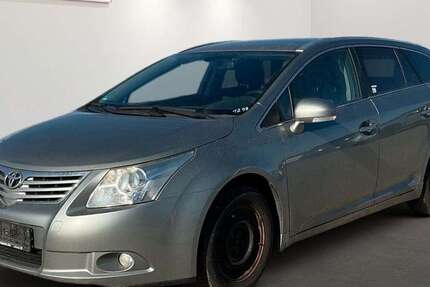 Toyota Avensis 148.543 km 6.299 &euro; Sandersdorf-Brehna 06796