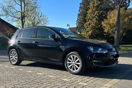 VW Golf 143.000 km 9.500 &euro; Goslar 38642