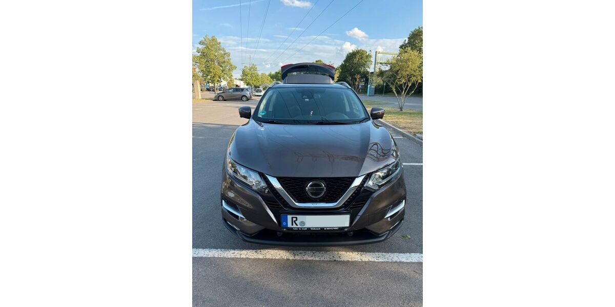 Nissan Qashqai 77.500 km 17.500 &euro; Regensburg 93051