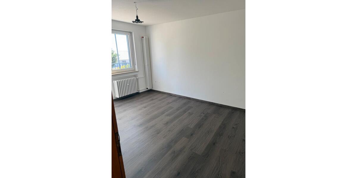 Renovierte Wohnung 4 zimmer