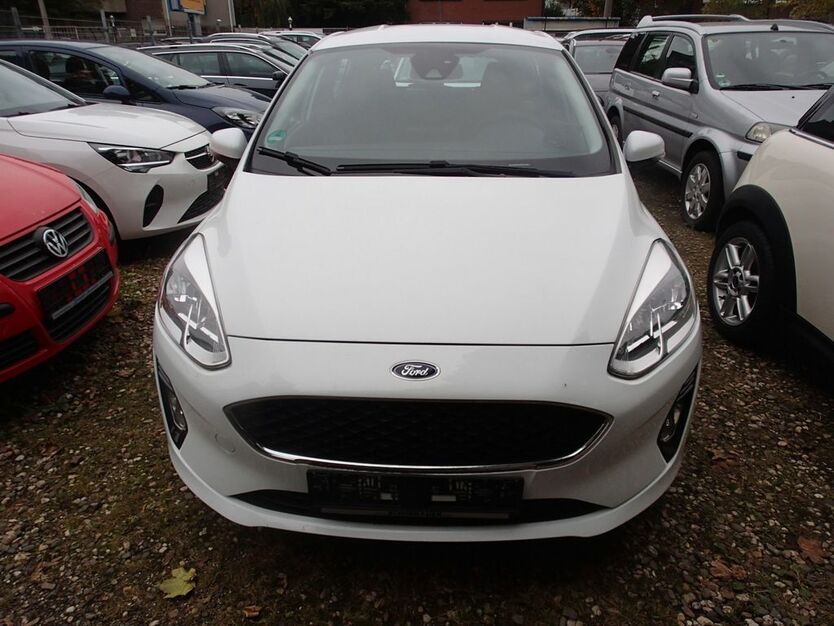 Ford Fiesta 200.000 km 6.799 € Oberhausen 46149