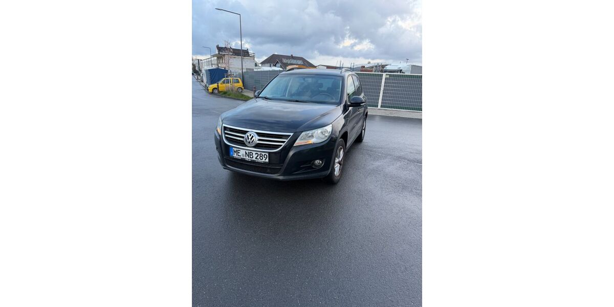 VW Tiguan 173.000 km 6.400 &euro; Düsseldorf 40595