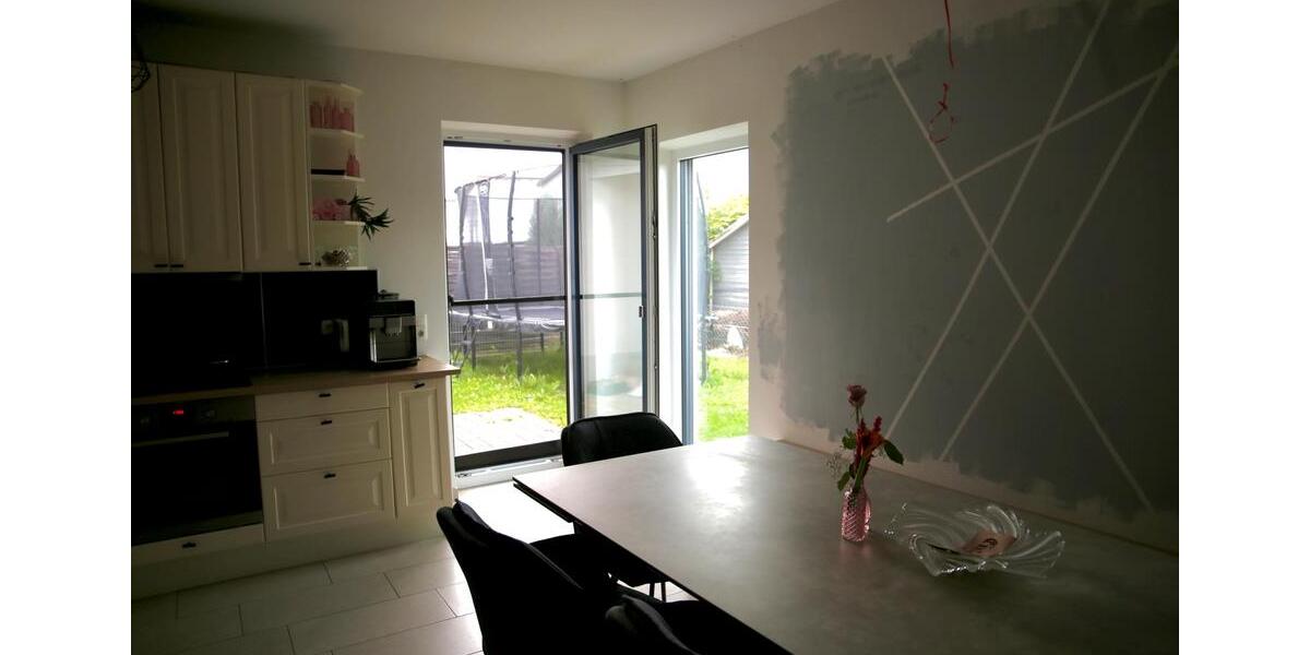 Etagenwohnung Pfarrkirchen - 5 Zimmer, 124 m&sup2;, 1.200&euro; | Angebot:26416409