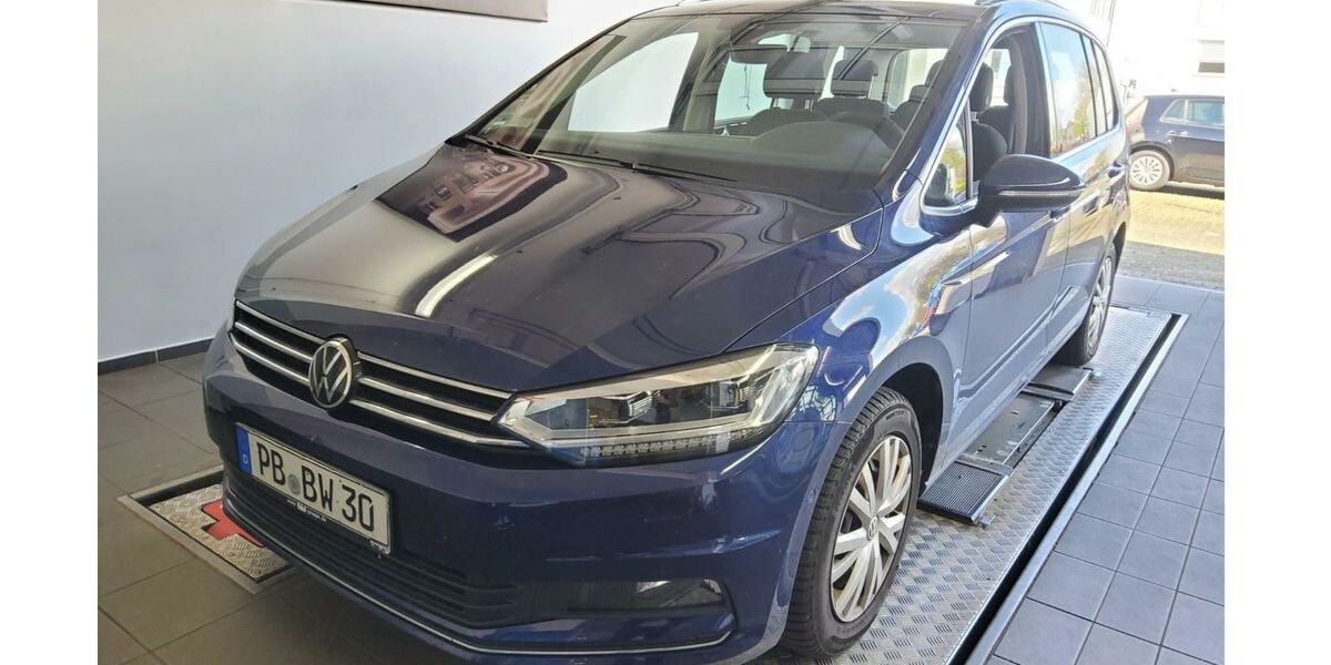 VW Touran 70.349 km 25.990 &euro; Aurich 26607