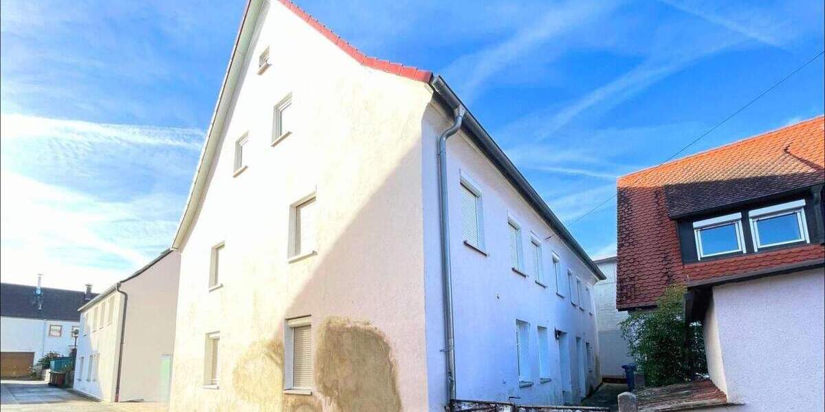 Einfamilienhaus Nördlingen Kleinerdlingen - 1 Zimmer, 287 m&sup2;, 320.000&euro; | Angebot:24027163
