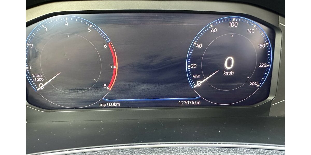 VW T-Roc IQ.DRIVE LED Navi PDC SHZ 127.074 km 18.000 &euro; Mainz 55122