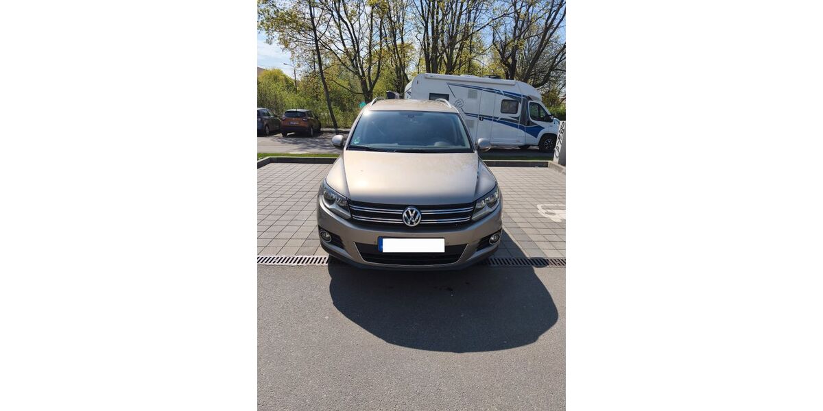 VW Tiguan 203.000 km 11.600 &euro; Böhlen 04564