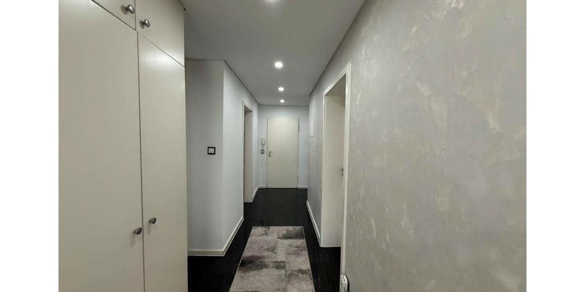 Etagenwohnung Böblingen - 4 Zimmer, 100 m&sup2;, 450.000&euro; | Angebot:26680973