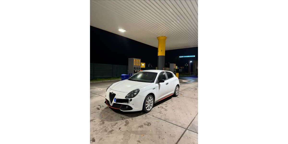 Alfa Romeo Giulietta 119.500 km 13.900 &euro; Cottbus 03046