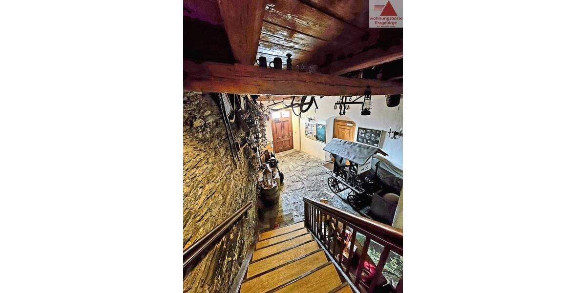 Mehrfamilienhaus, Wohnhaus Grünhain / Beierfeld Grünhain - 8 Zimmer, 200 m&sup2;, 269.000&euro; | Angebot:25688219