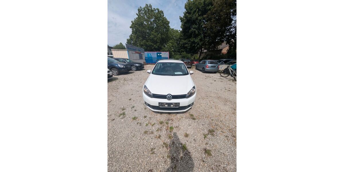 VW Golf 395.952 km 2.500 &euro; Stendal 39576