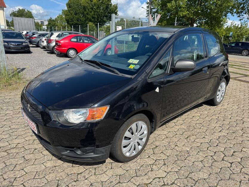 Mitsubishi Colt 117.000 km 2.750 € Buxtehude 21614