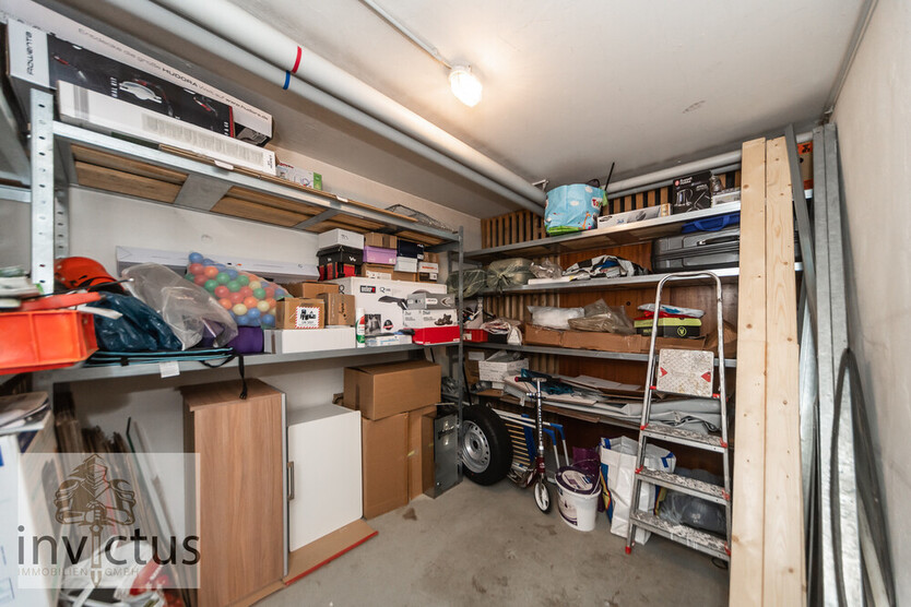 Modernisiertes Wohnung mit Balkon & Tiefgaragenstellplatz – zentral und ruhig gelegen 3 zimmer