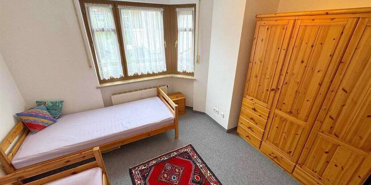 Etagenwohnung Garmisch-Partenkirchen Partenkirchen - 3 Zimmer, 80 m&sup2;, 1.390&euro; | Angebot:25703949