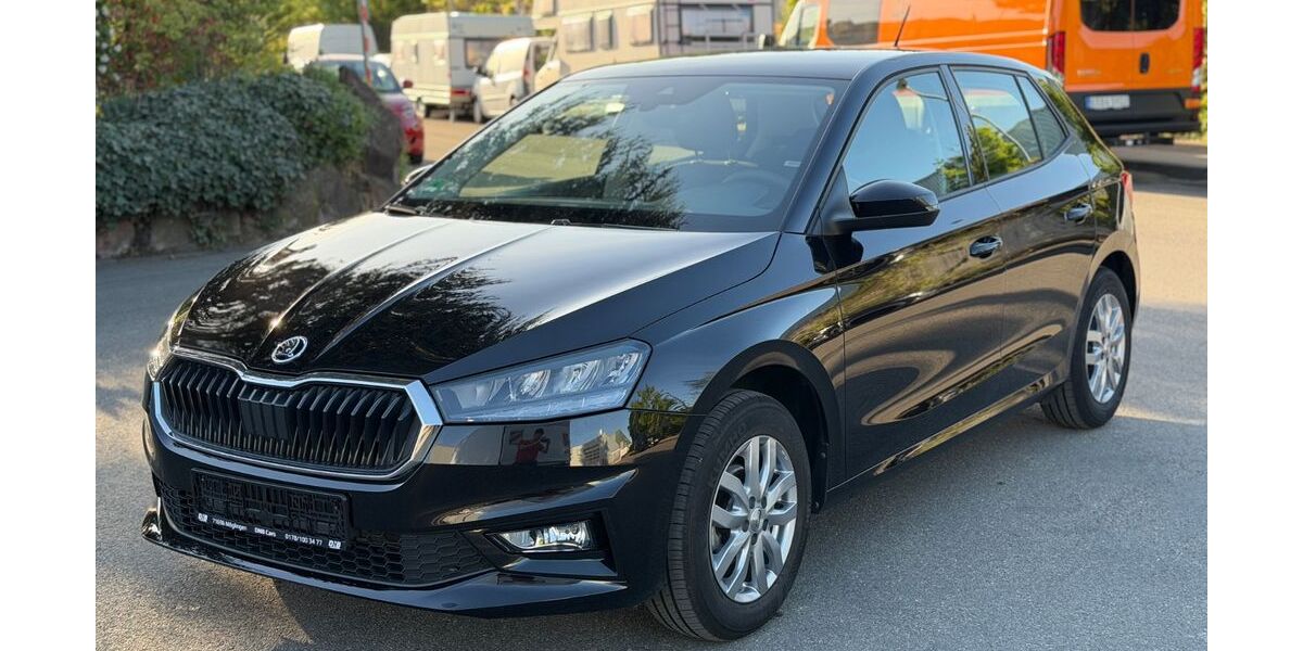 Skoda Fabia 8.500 km 15.790 &euro; Möglingen 71696