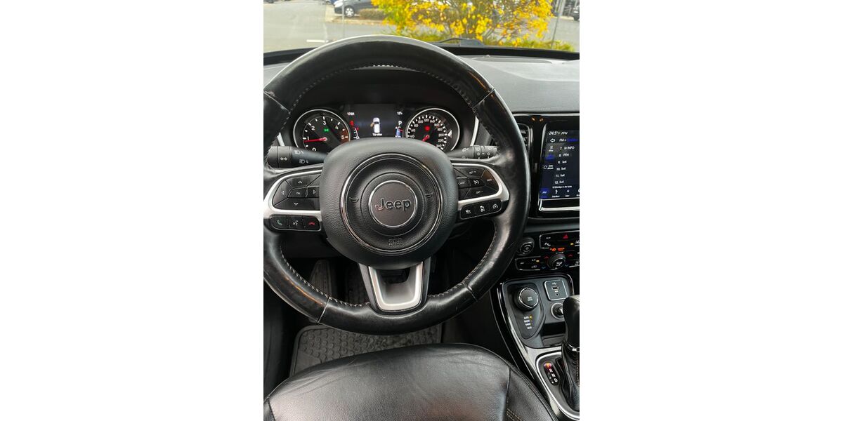Jeep Compass 206.000 km 12.499 &euro; Rauschenberg 35282
