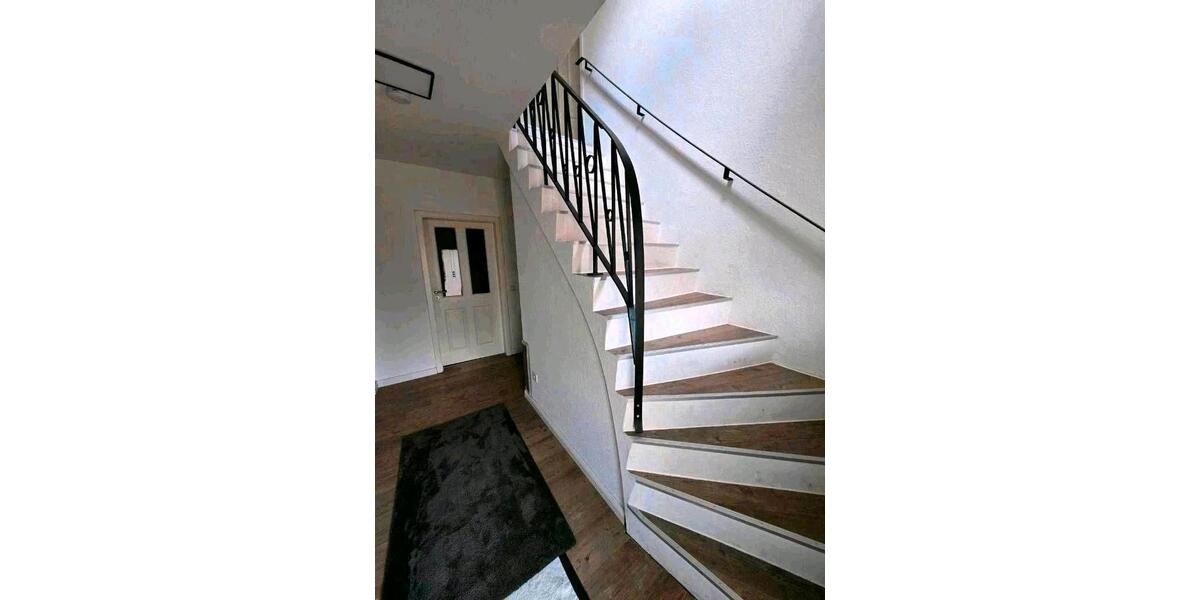 Einfamilienhaus Friedeburg - 6 Zimmer, 150 m&sup2;, 390.000&euro; | Angebot:26602627