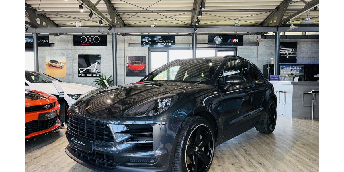 Porsche Macan 174.514 km 34.900 &euro; Remscheid 42859